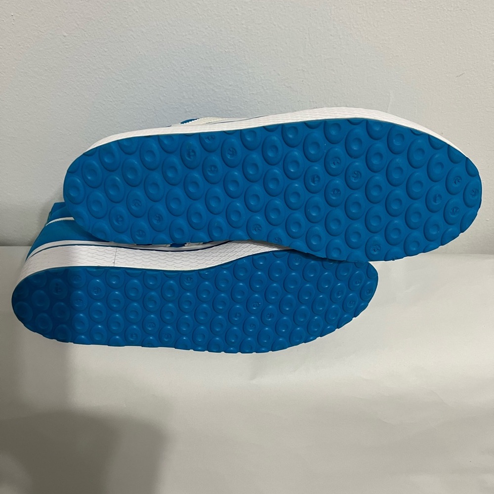 ADIDAS - Picture 4 of 10